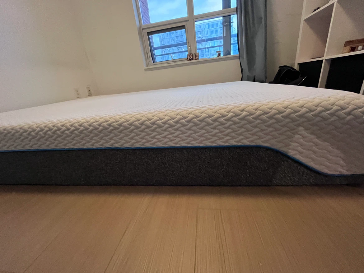 Milliard memory foam mattress queen bed - photo 3