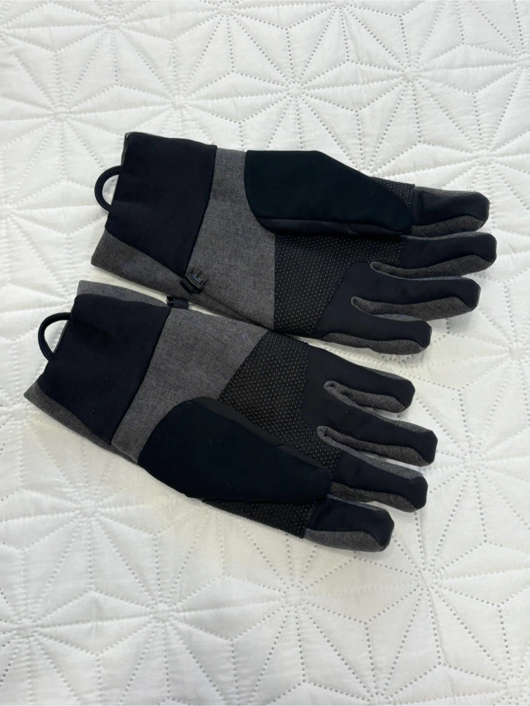 The North Face Men's Gloves size medium - photo 2