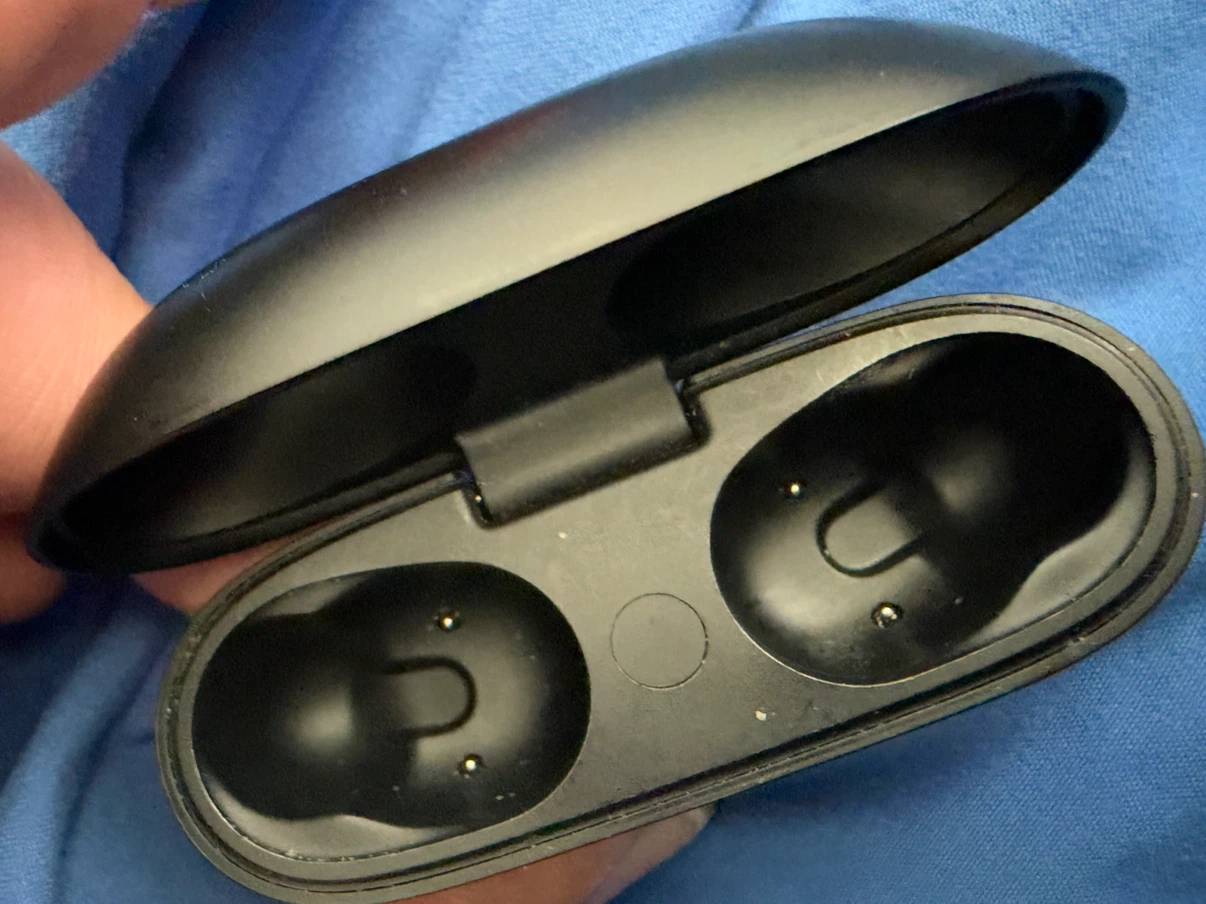 Beats Studio buds + - photo 3