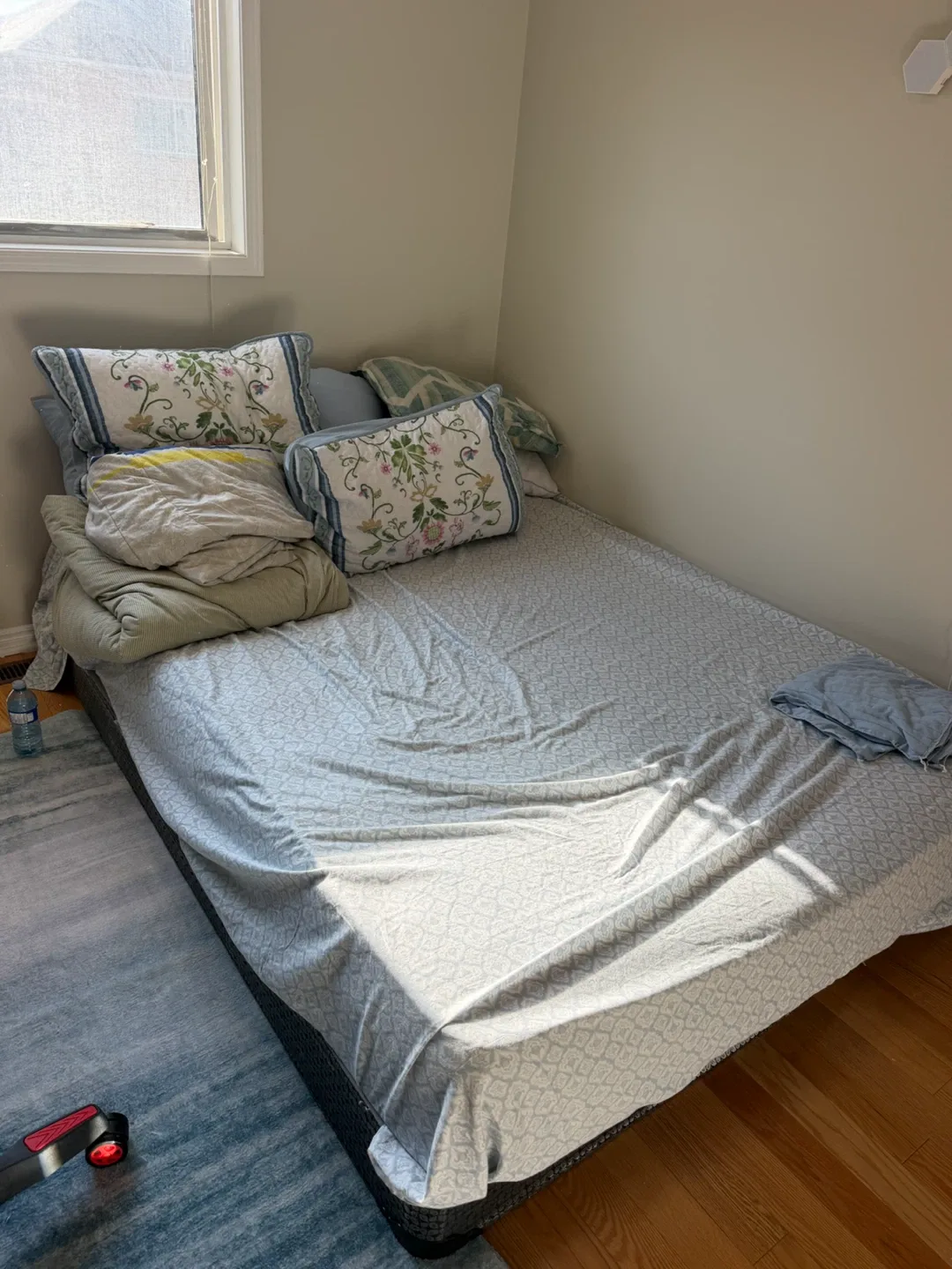 Queen Bed with Mattress and Box Spring