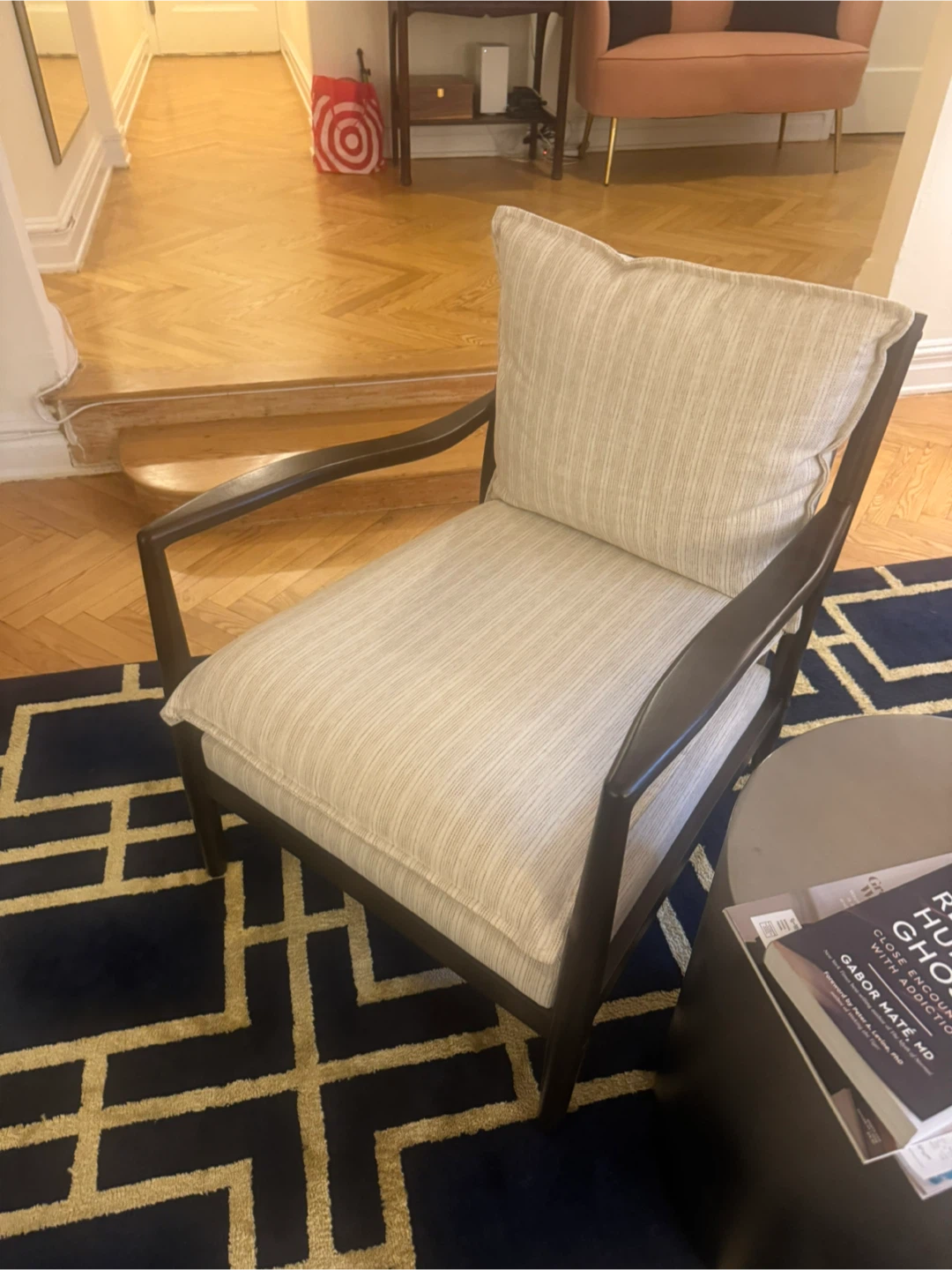 Mid-Century Modern Style Accent Chair - photo 3