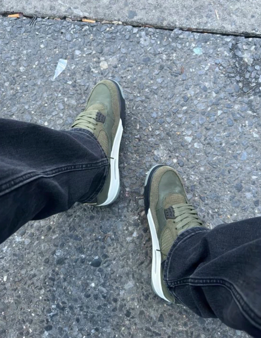 Jordan Air Jordan 4 Retro SE Craft Olive