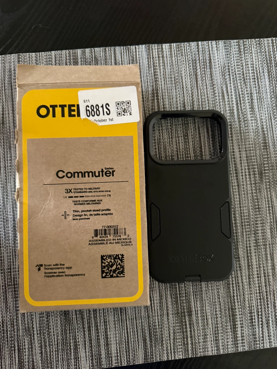 OtterBox Commuter Series Case for iPhone 17 Pro