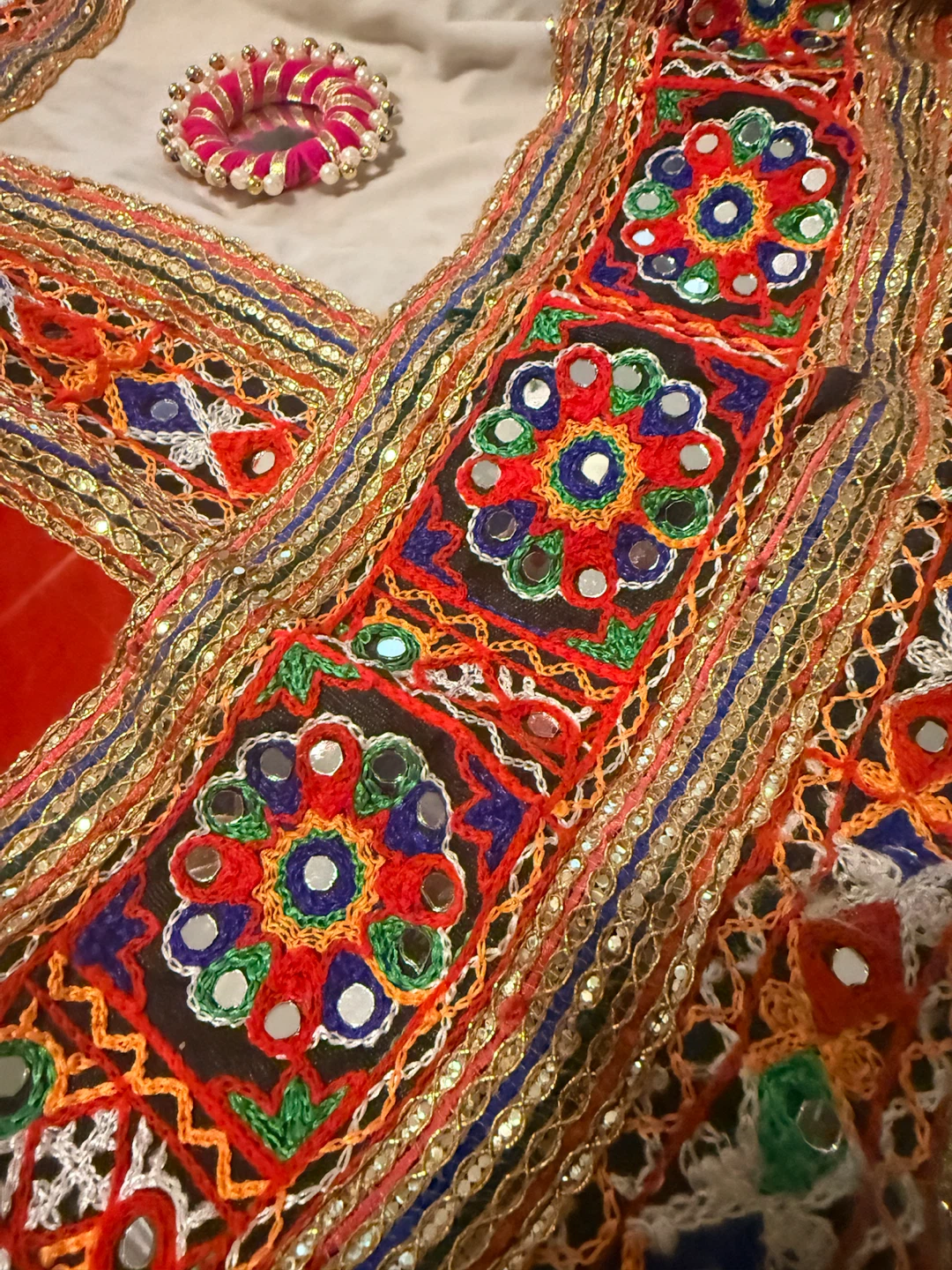 Indian Traditional Embroidered Lehenga Choli - photo 4