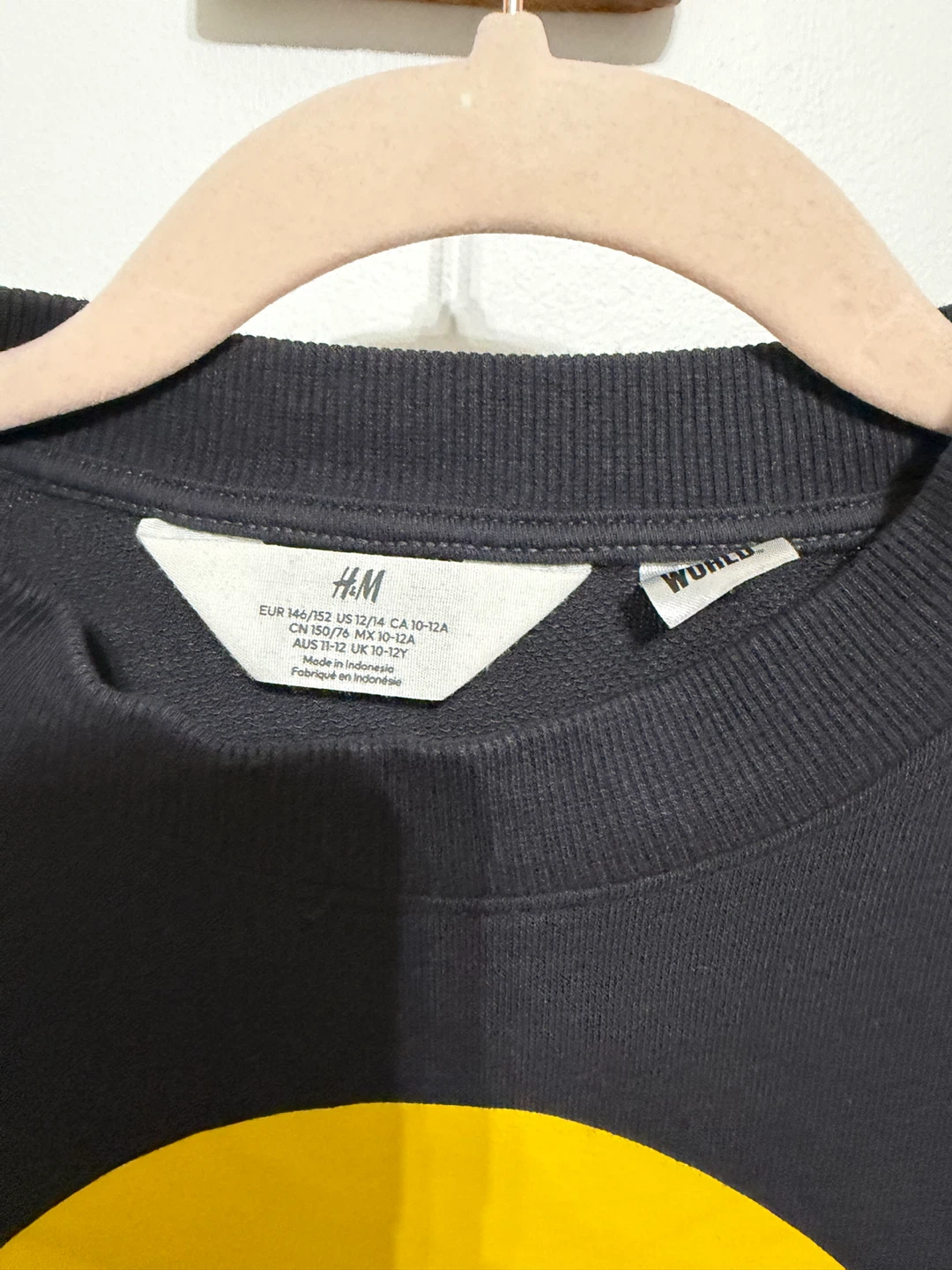 12/14 girls H&M Crop Happy face sweater - photo 2