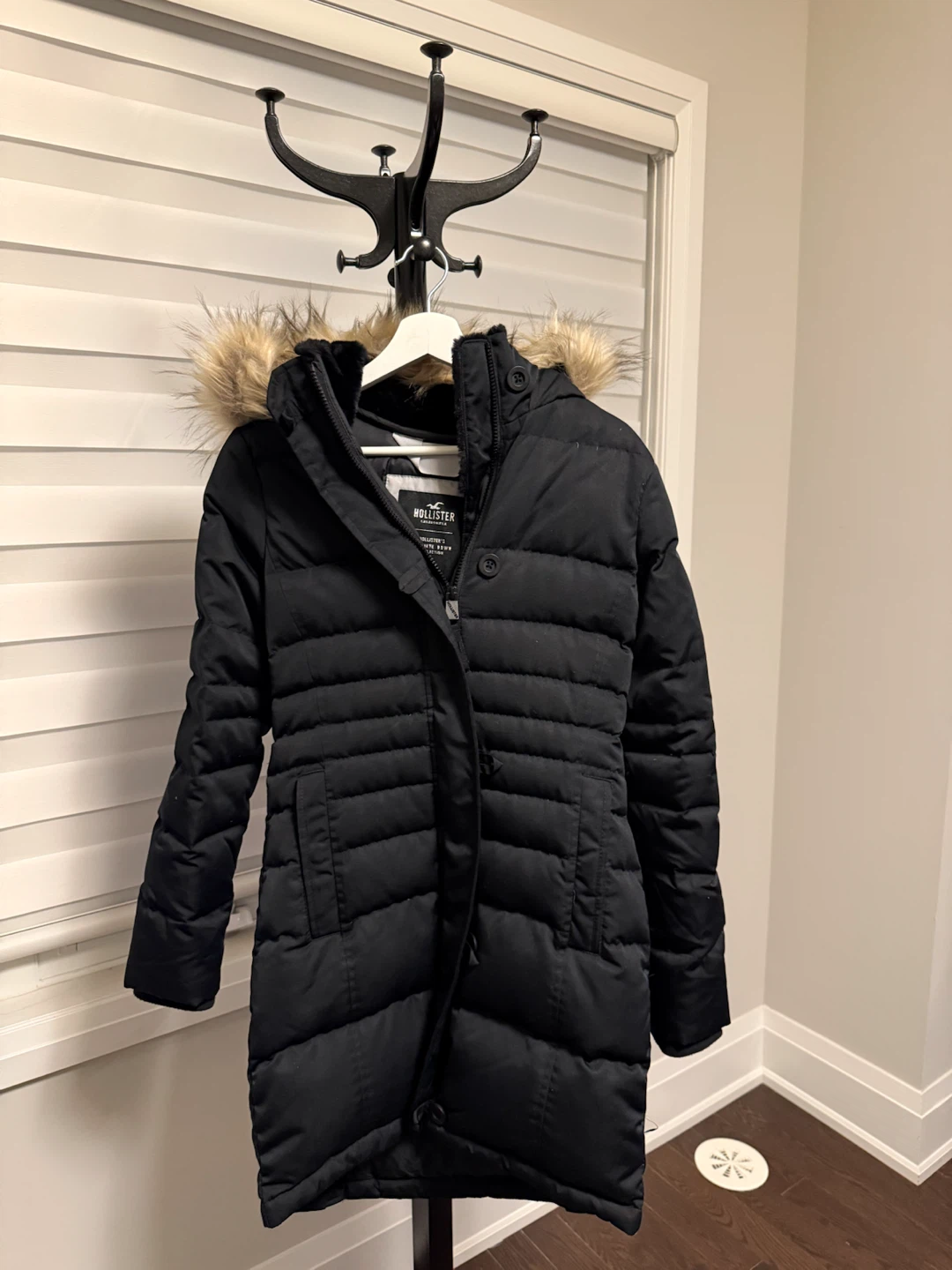 Hollister Ultimate Down Parka, Black, Small