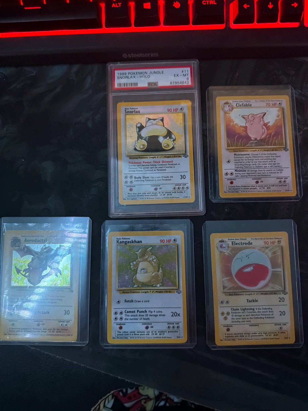 Set of 5 Vintage 1999 Pokemon Trading Cards