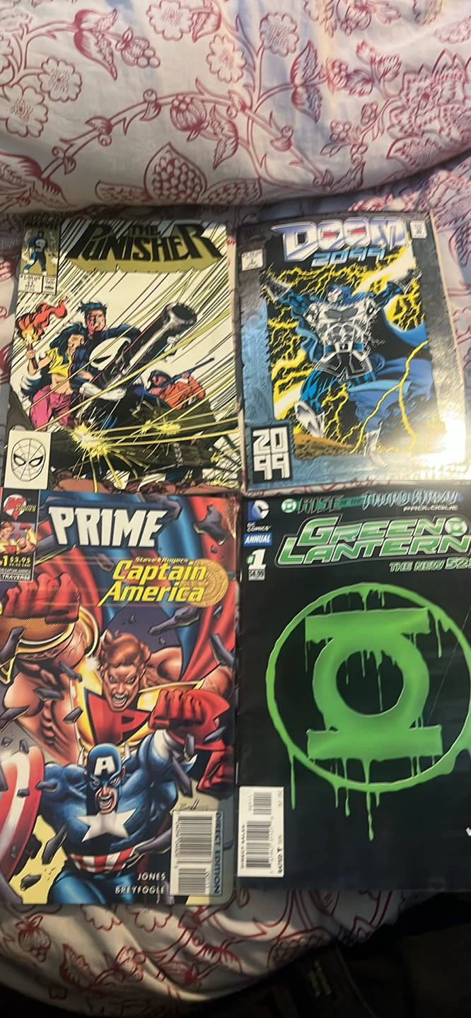 Assorted Vintage Marvel and DC Comic Books - photo 2