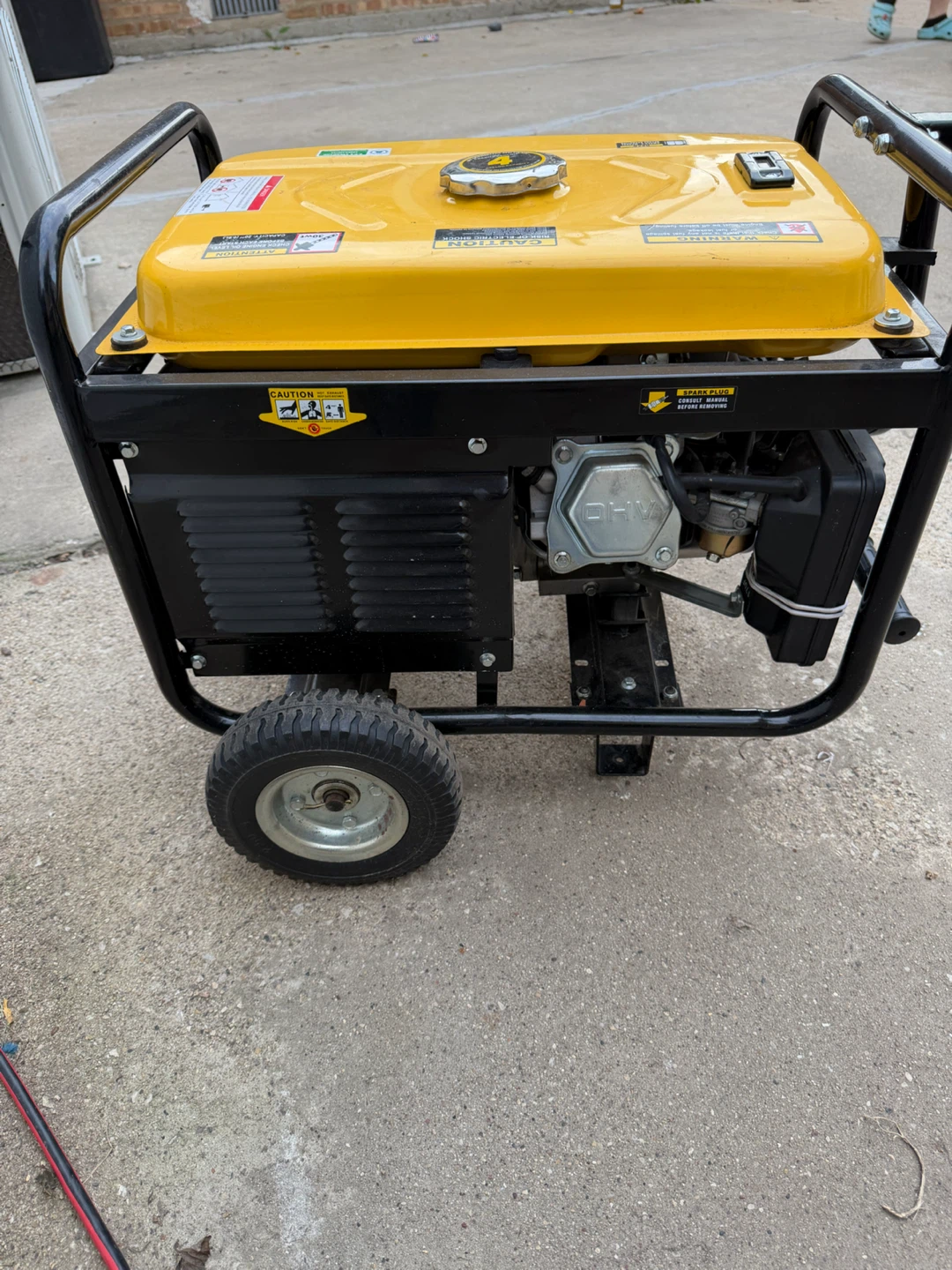 DuroMax DuroStar DS4000S Portable Generator - photo 4