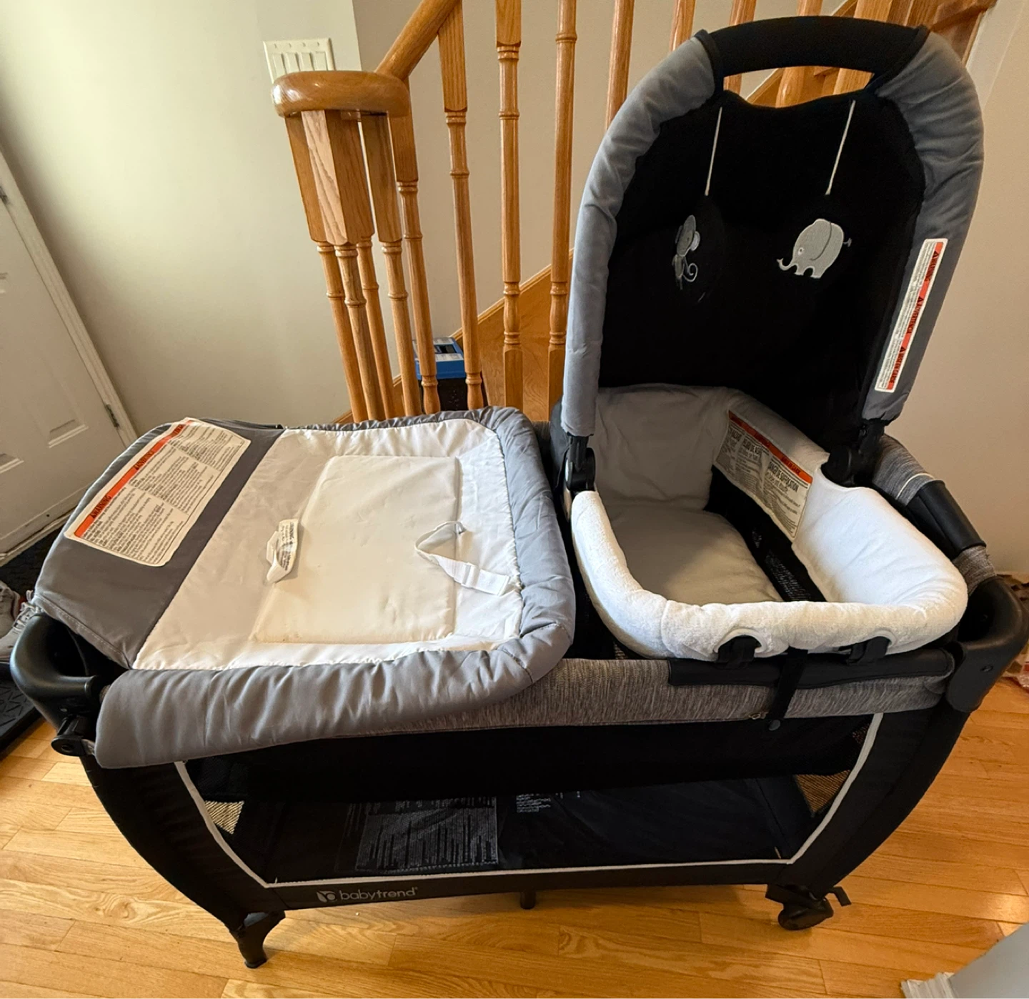 Baby Trend Playard with Bassinet and Changer