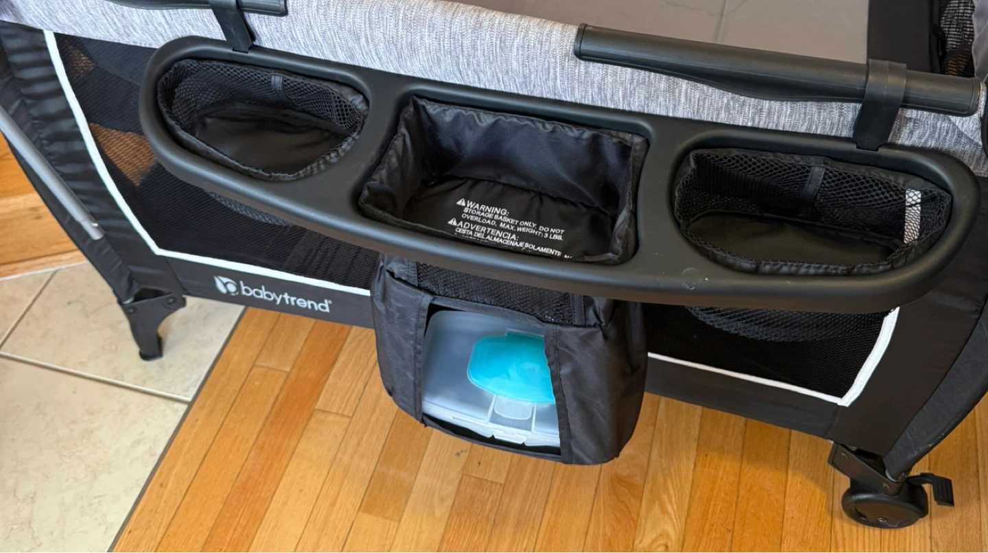 Baby Trend Playard with Bassinet and Changer - photo 4