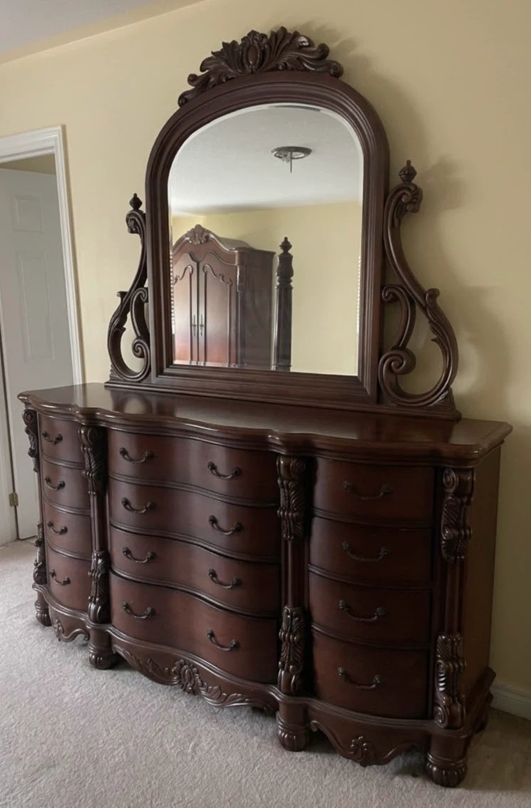 Traditional Dark Wood Dresser with Mirror
