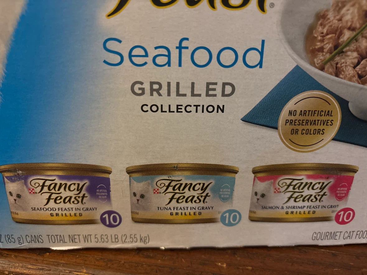 Fancy Feast Grilled Seafood Collection Cat Food 30 Cans - photo 2