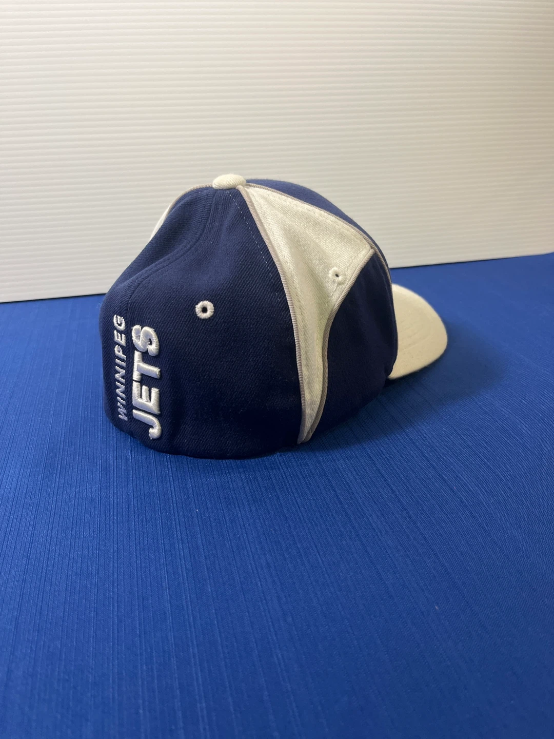Winnipeg Jets Licensed Kid's Gear Set (Tee & Cap) – NEW W/ TAGS! - photo 4