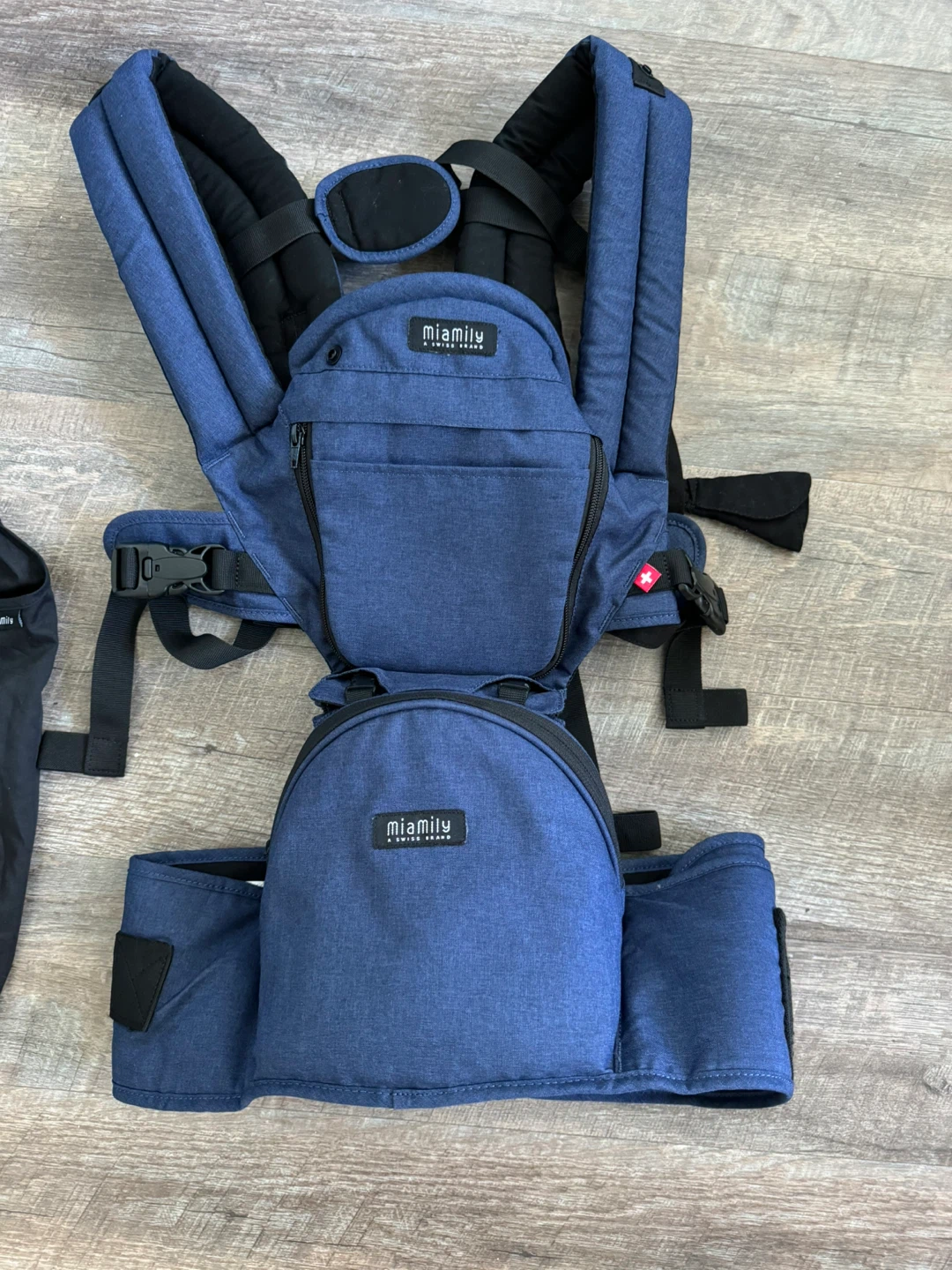 Miamily Hipster Baby Carrier - photo 3