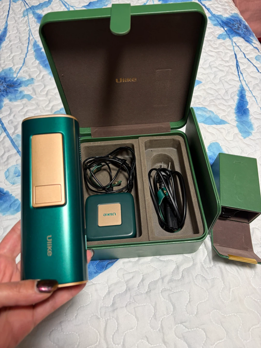 Ulike Diamond Air+ Sapphire IPL Hair Removal Device - photo 3