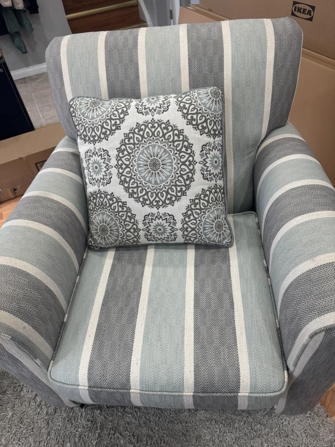 Furniture set (2 armchairs, 1 sofa, 1 coffee table) - photo 2