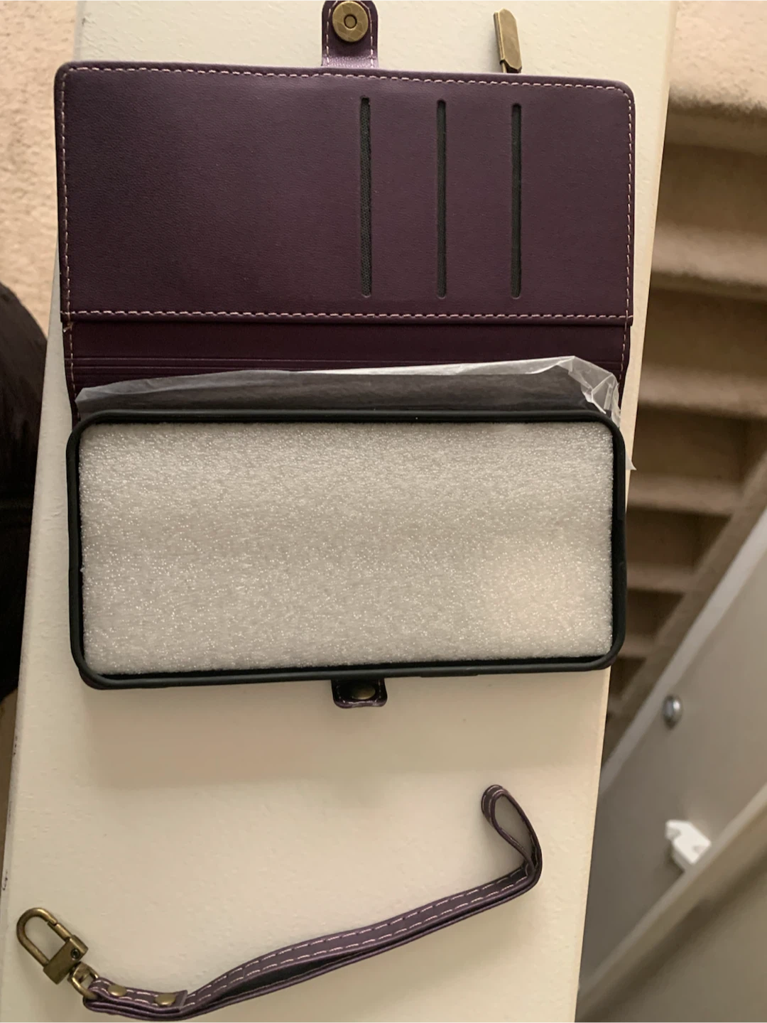 Defencase Wallet Case for iPhone 13 Pro Max - photo 2