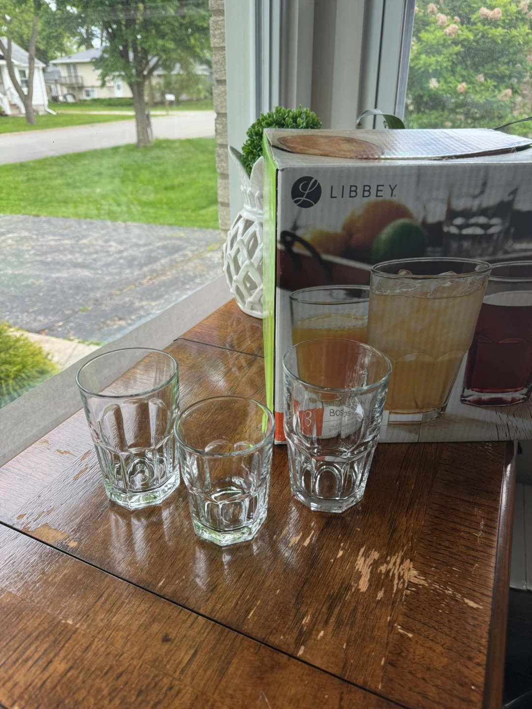 Libbey Glassware Set
