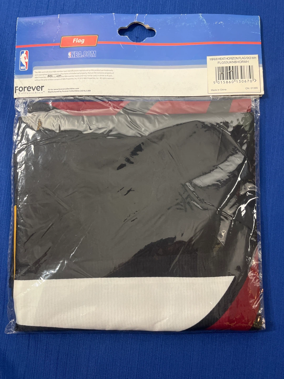 🔥 NBA Miami Heat  Flag (3’x5’) – Brand New/Sealed! Great Gift! 🔥 - photo 5
