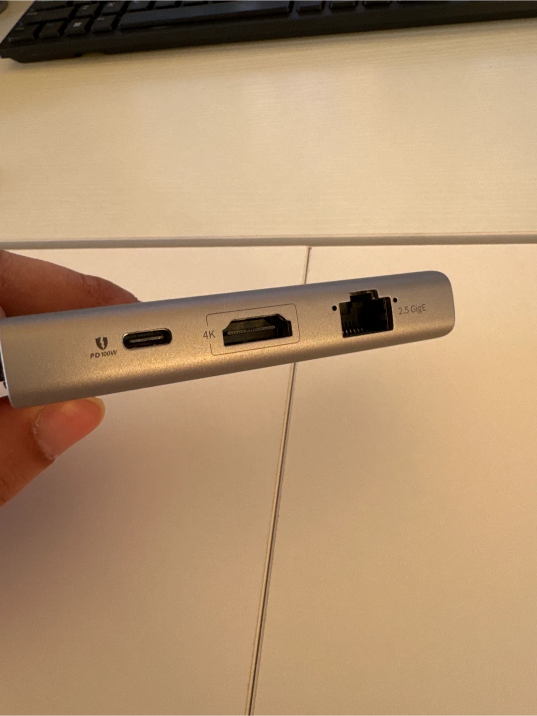 ORICO 6-in-1 USB-C Docking Station - photo 3