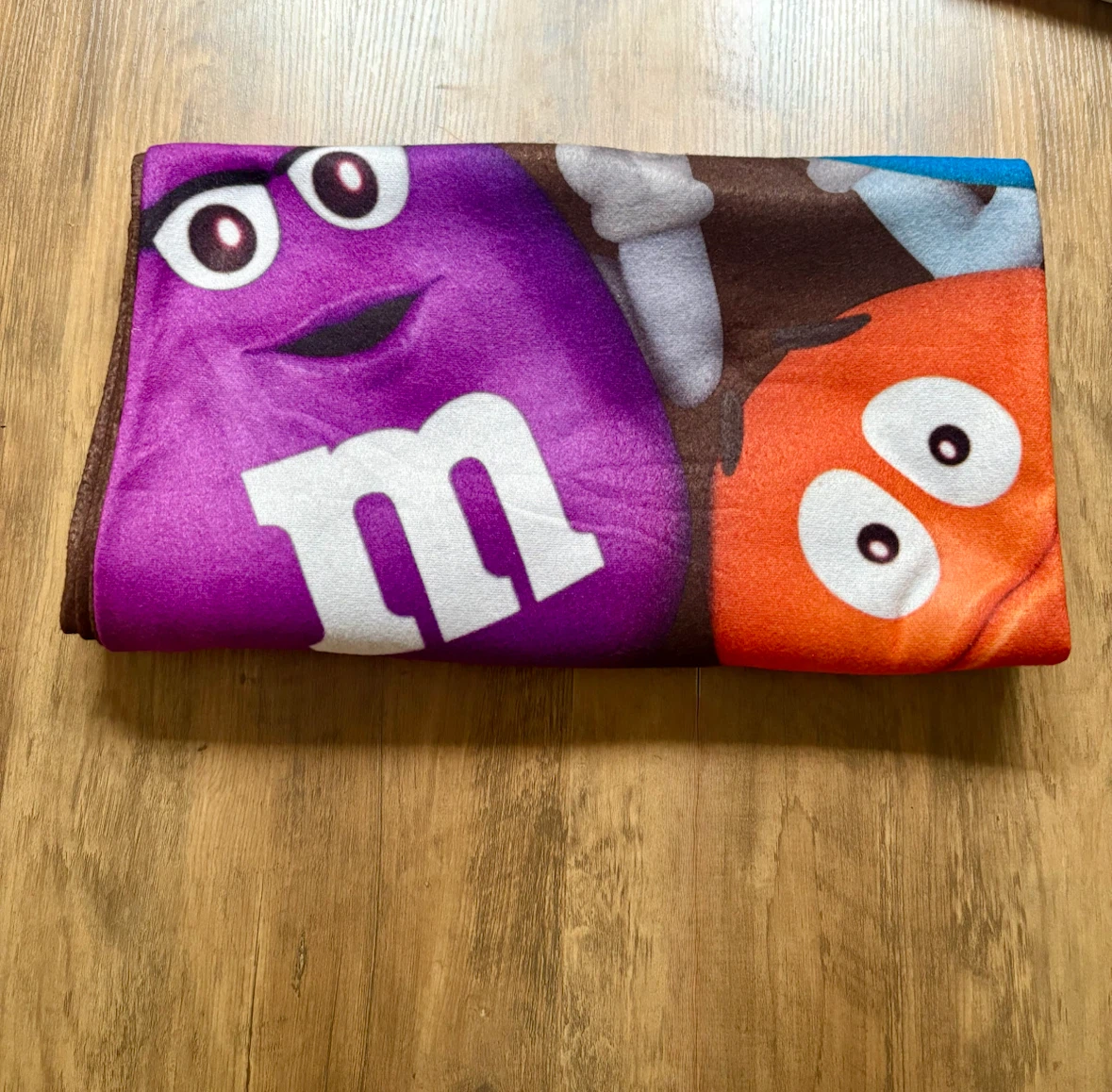 M&M's Character Fleece Throw Blanket - photo 2