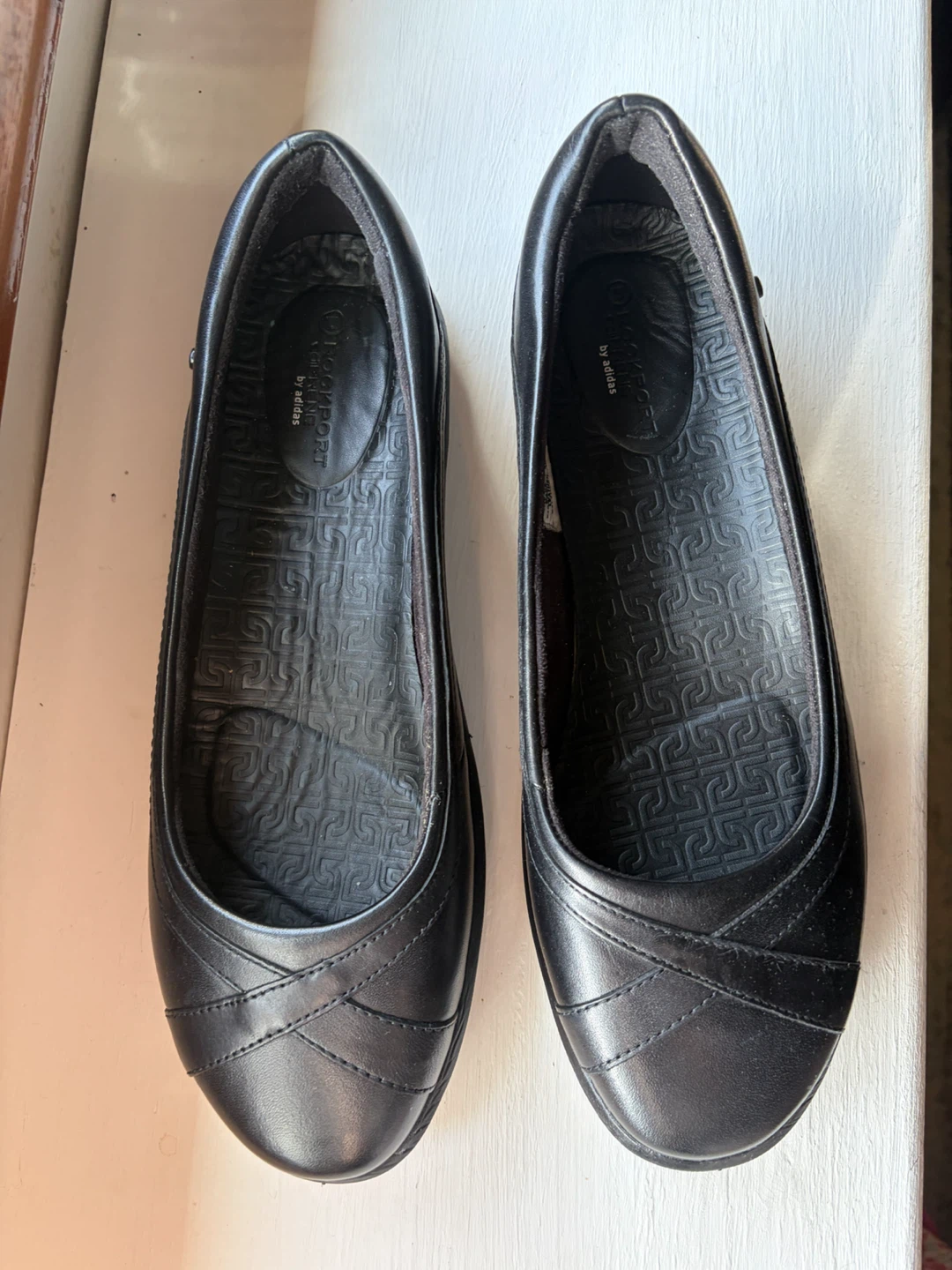 Rockport by Adidas Black Flats Size 8.5 - photo 2