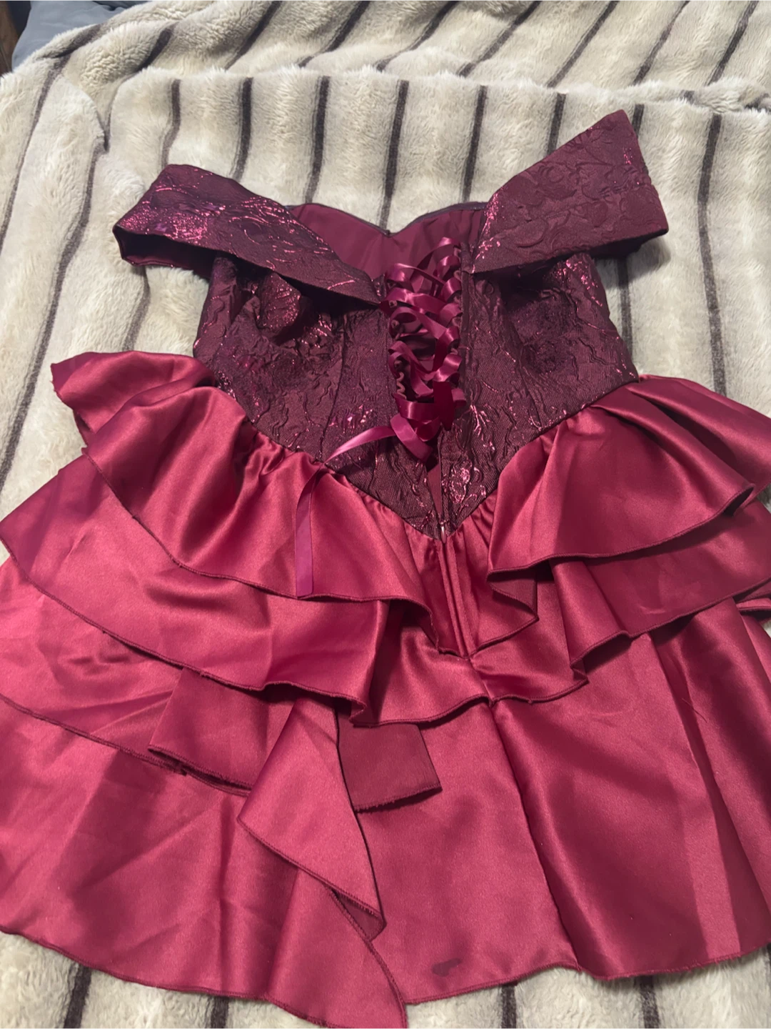 Burgundy off-shoulder corset dress - photo 2