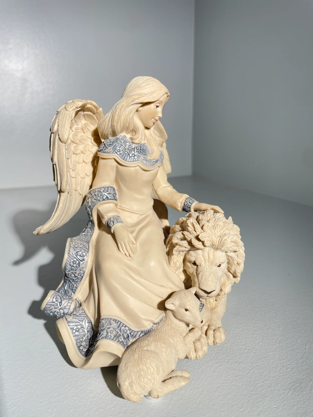 Sarah's Angels Musical Figurine 2006 - photo 2