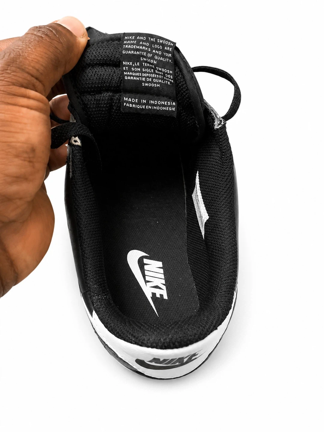 Nike Classic Cortez Black and White - photo 3