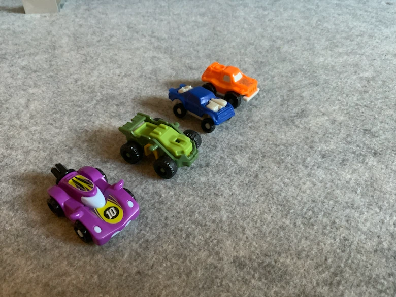 Set of 4 Micro Toy Vehicles - photo 5