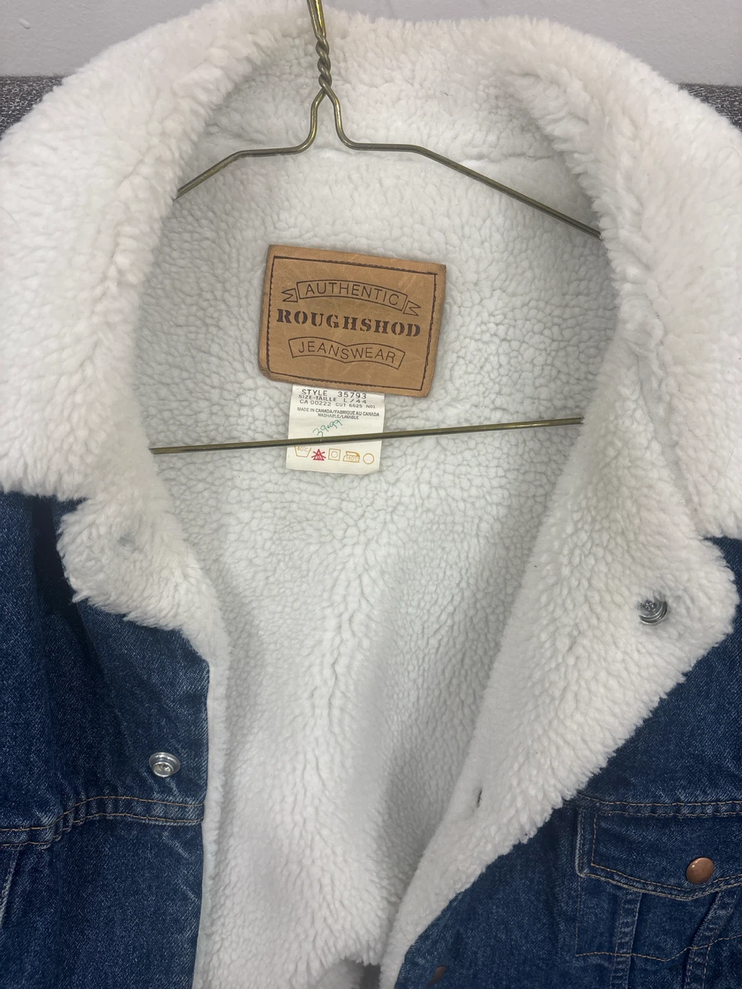 Men’s Roughshod Denim Sherpa Vest - photo 2