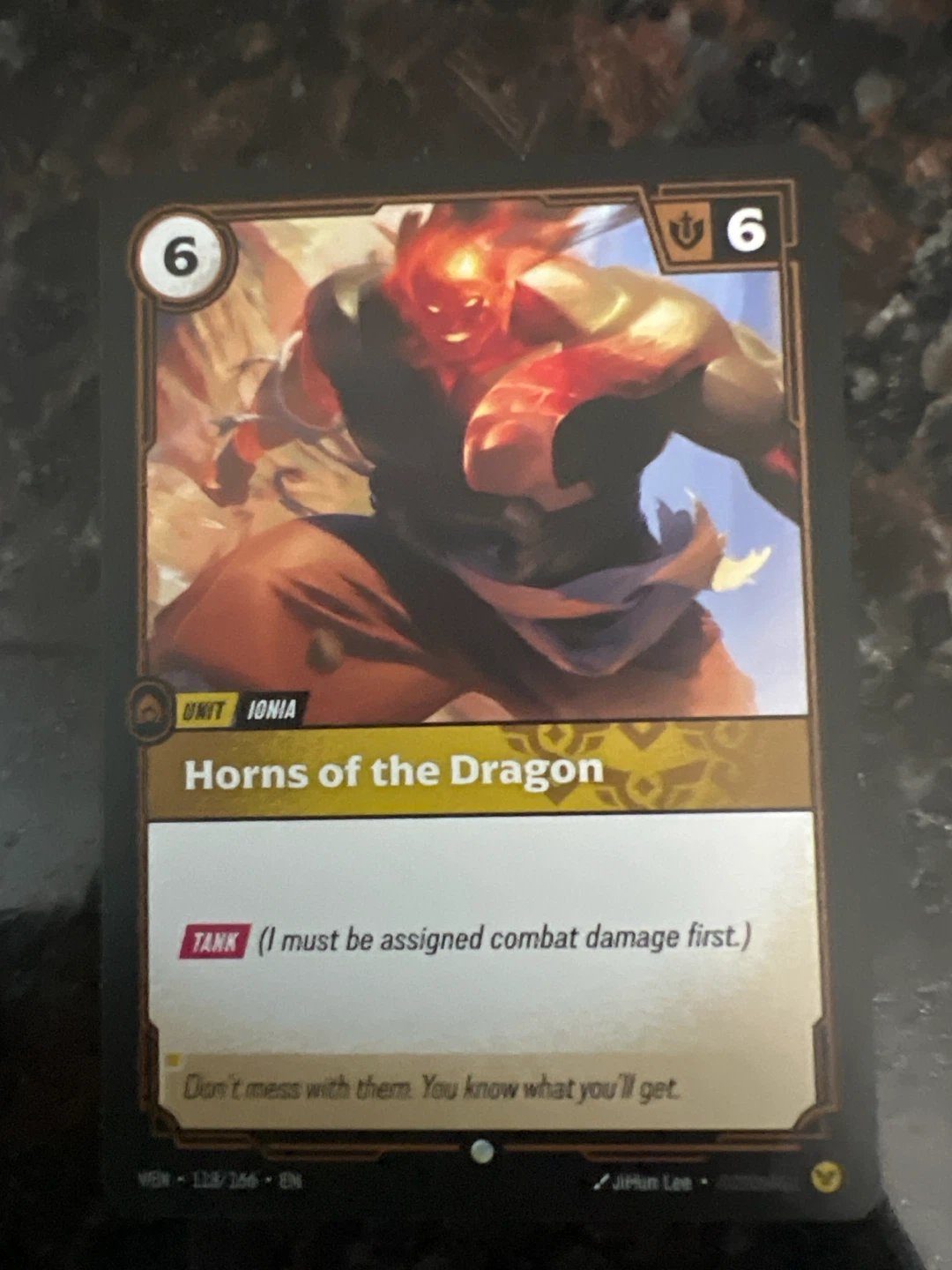 LEAGUE OF LEGENDS        HORNS OF THE DRAGON
