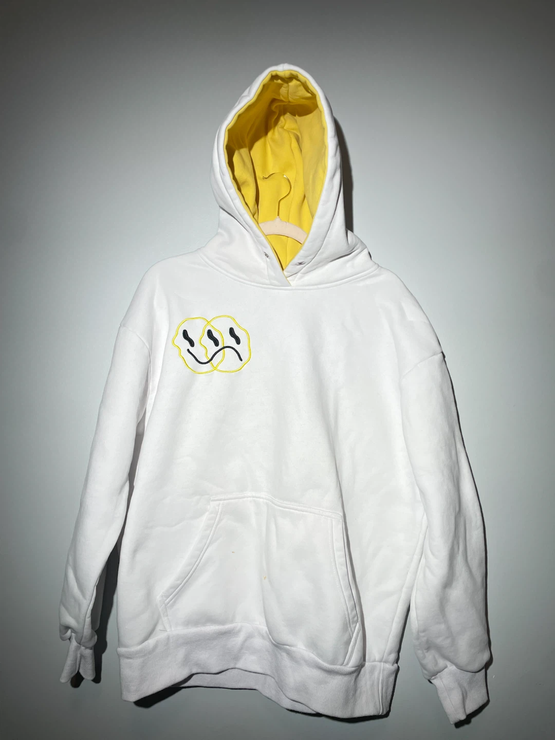 Sarai White Graphic Hoodie with Embroidered Back - photo 4