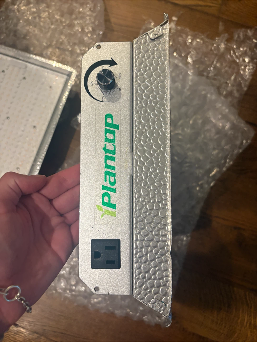 Plantop IE07-150D LED Grow Light - photo 2