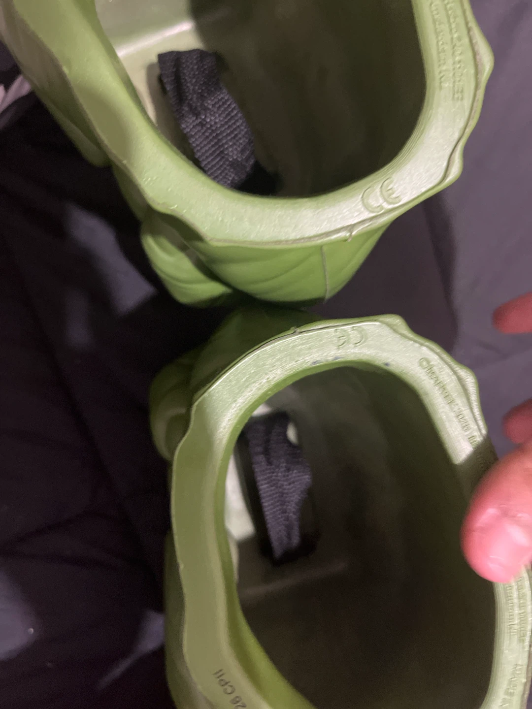 Hulk Smash Hands - photo 2