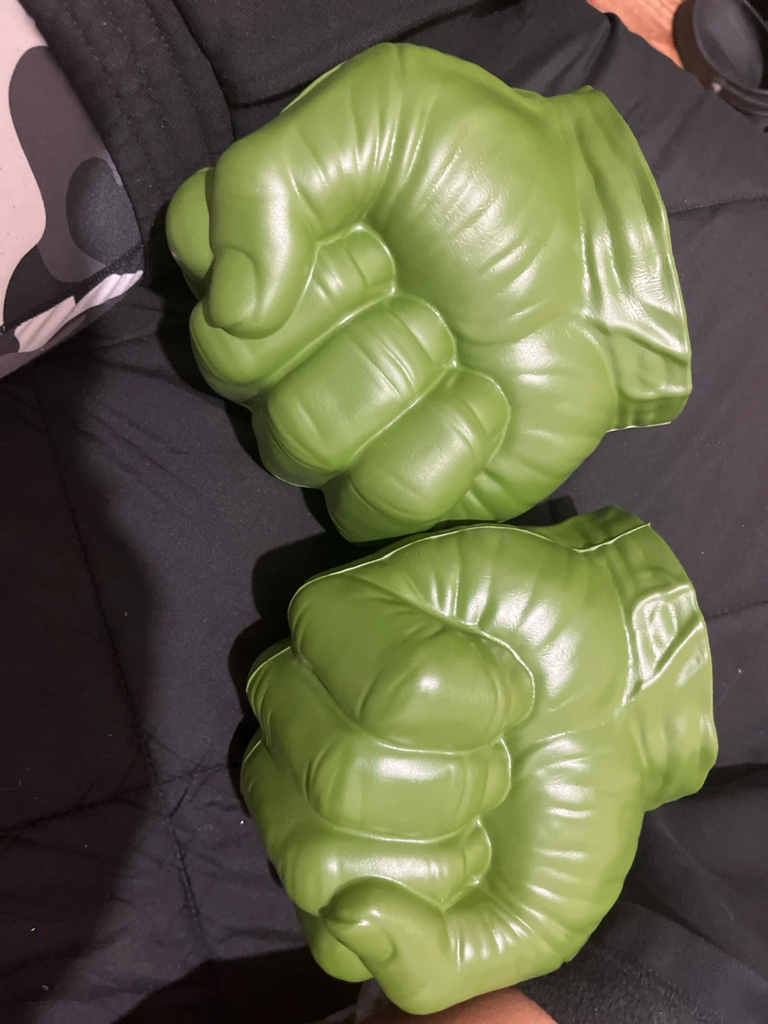 Hulk Smash Hands - photo 3