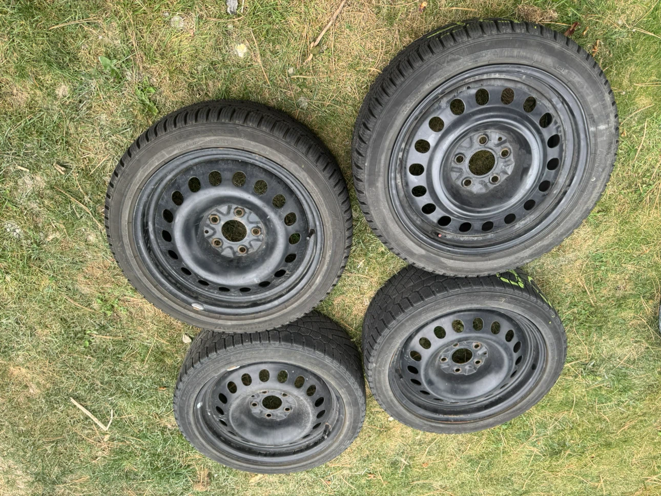 Set of 2 Continental & 2 Firestone Winter Tires on Steel Rims - photo 3