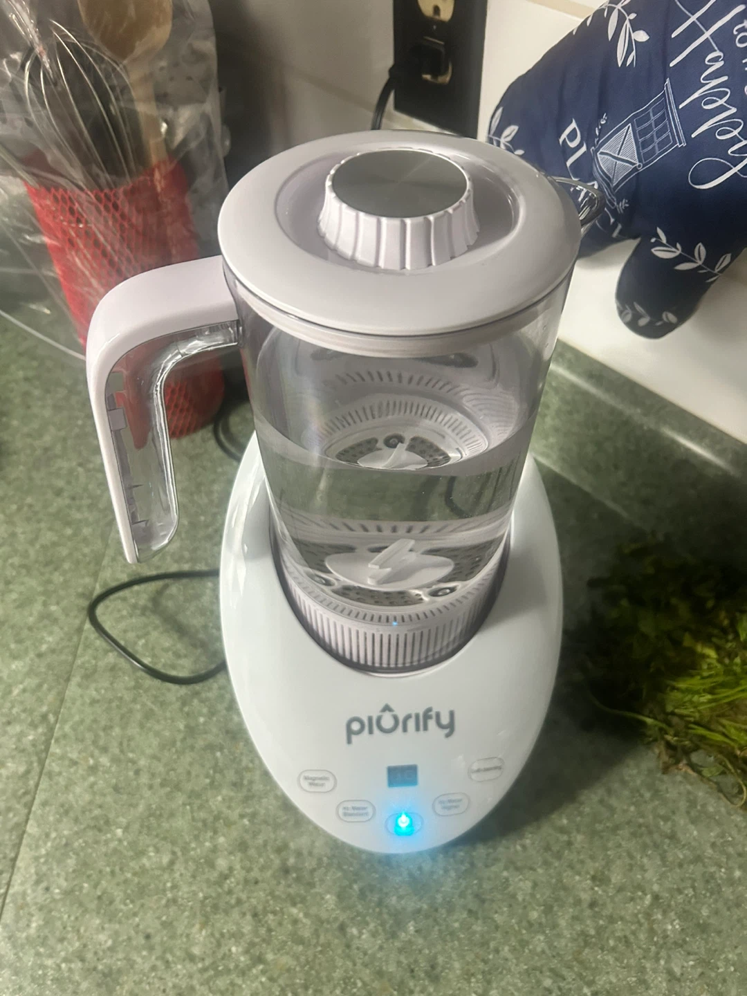 Piurify Water Hydrogenator Pitcher - photo 5