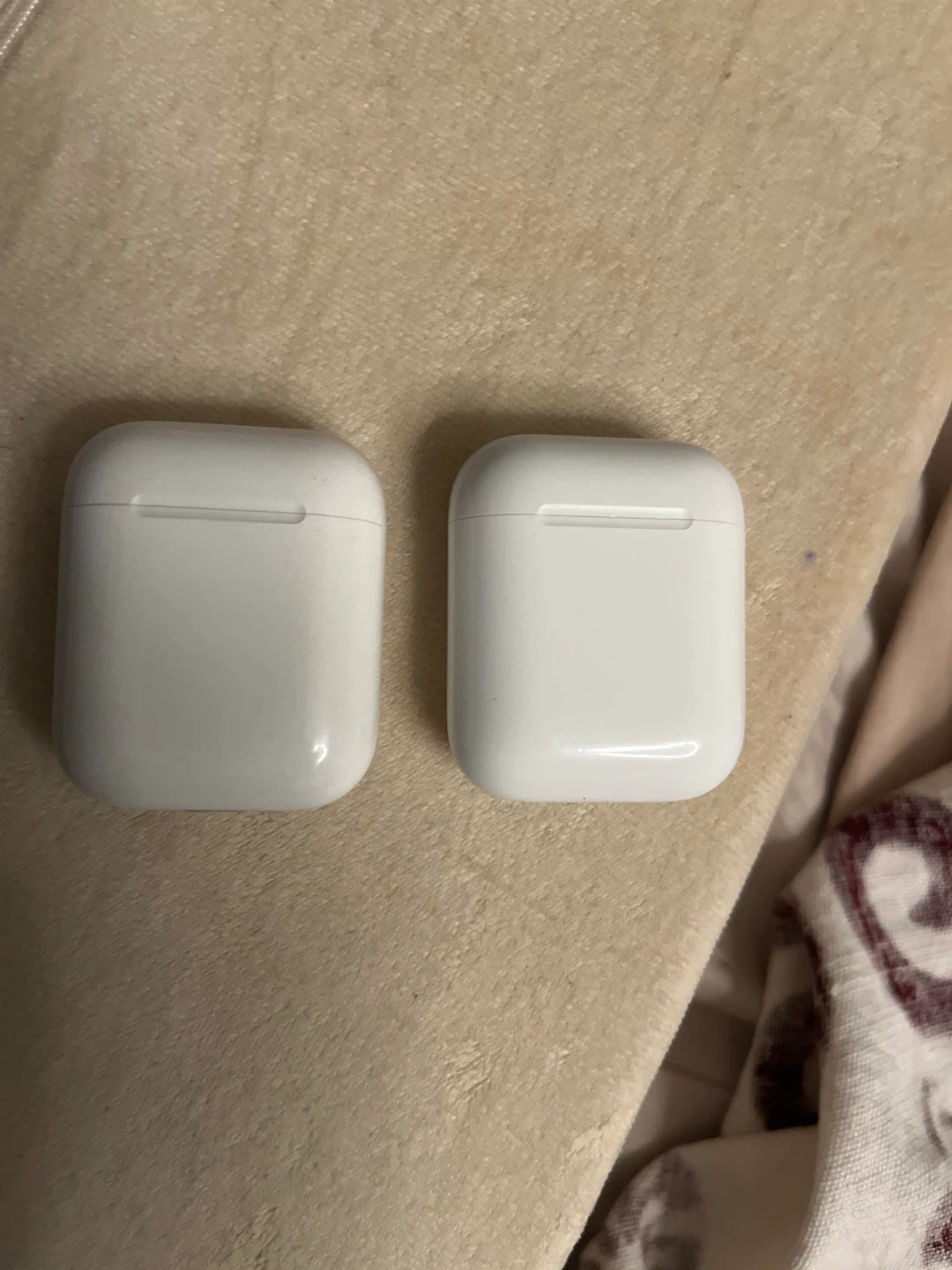 Apple AirPods Charging Cases