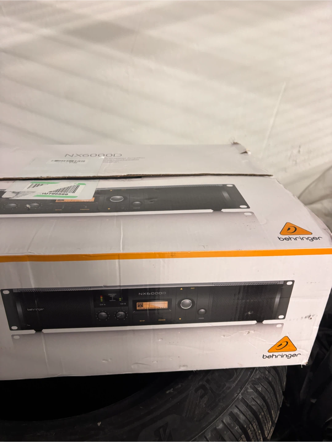 Behringer NX6000D Power Amplifier