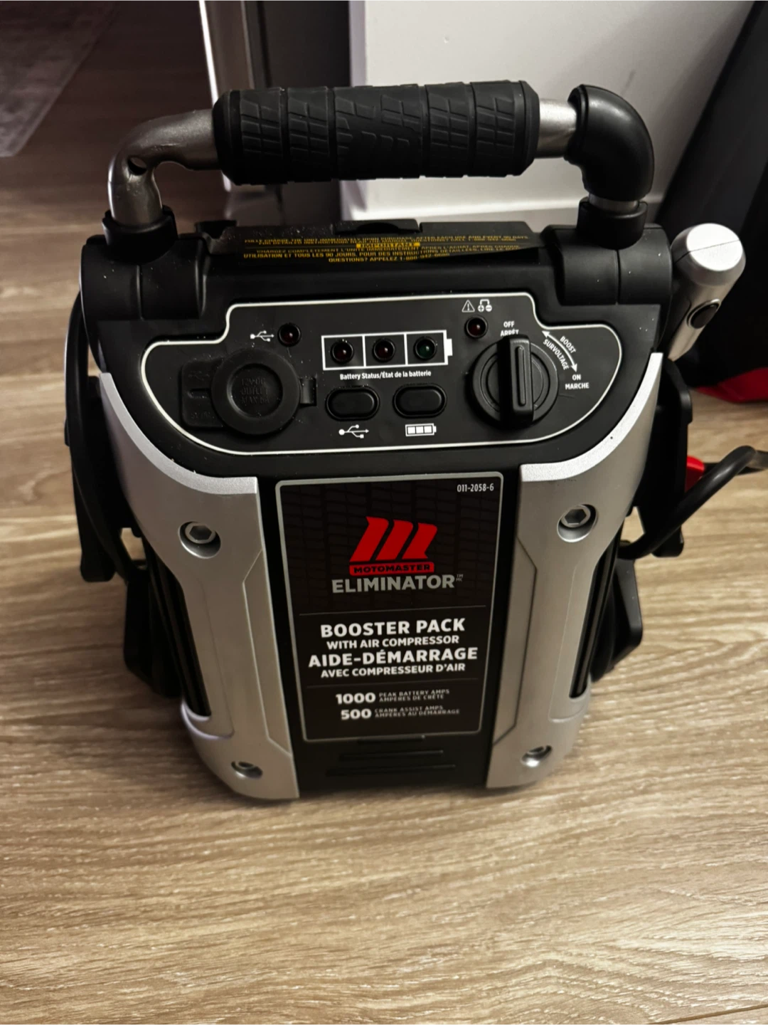 MotoMaster Eliminator Booster Pack with Air Compressor