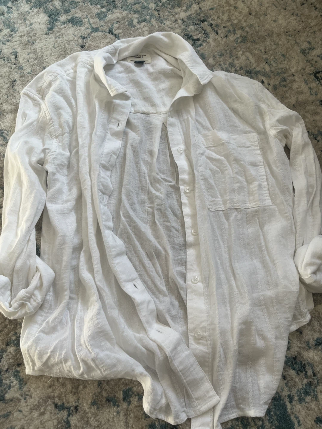 American Eagle White Button-Down Shirt