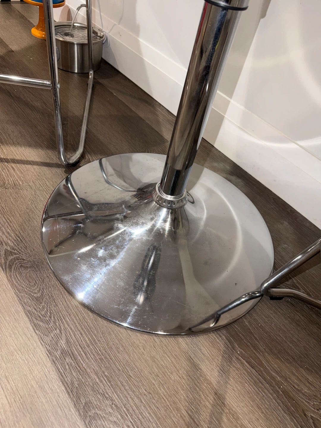 White Bistro Table with Two Matching Bar Stools - photo 5