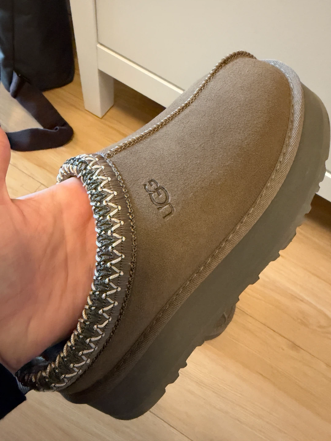 UGG Slippers Brown - photo 2