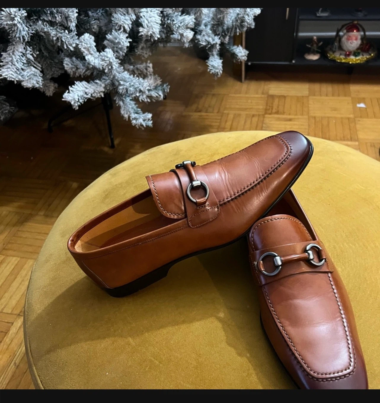 Brand new Mens Magnanni loafer