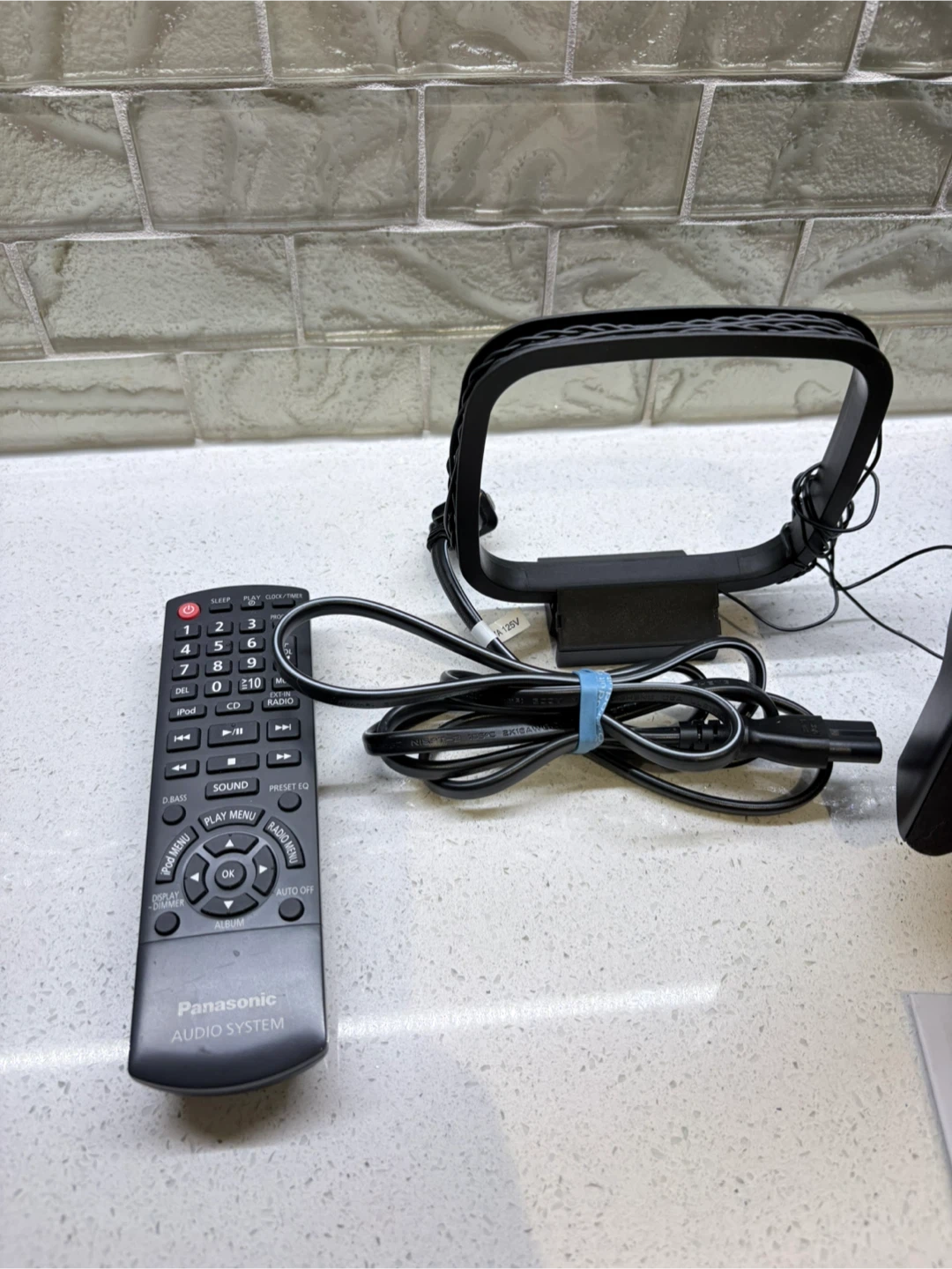 Panasonic Compact Stereo System SC-HC25 - photo 3