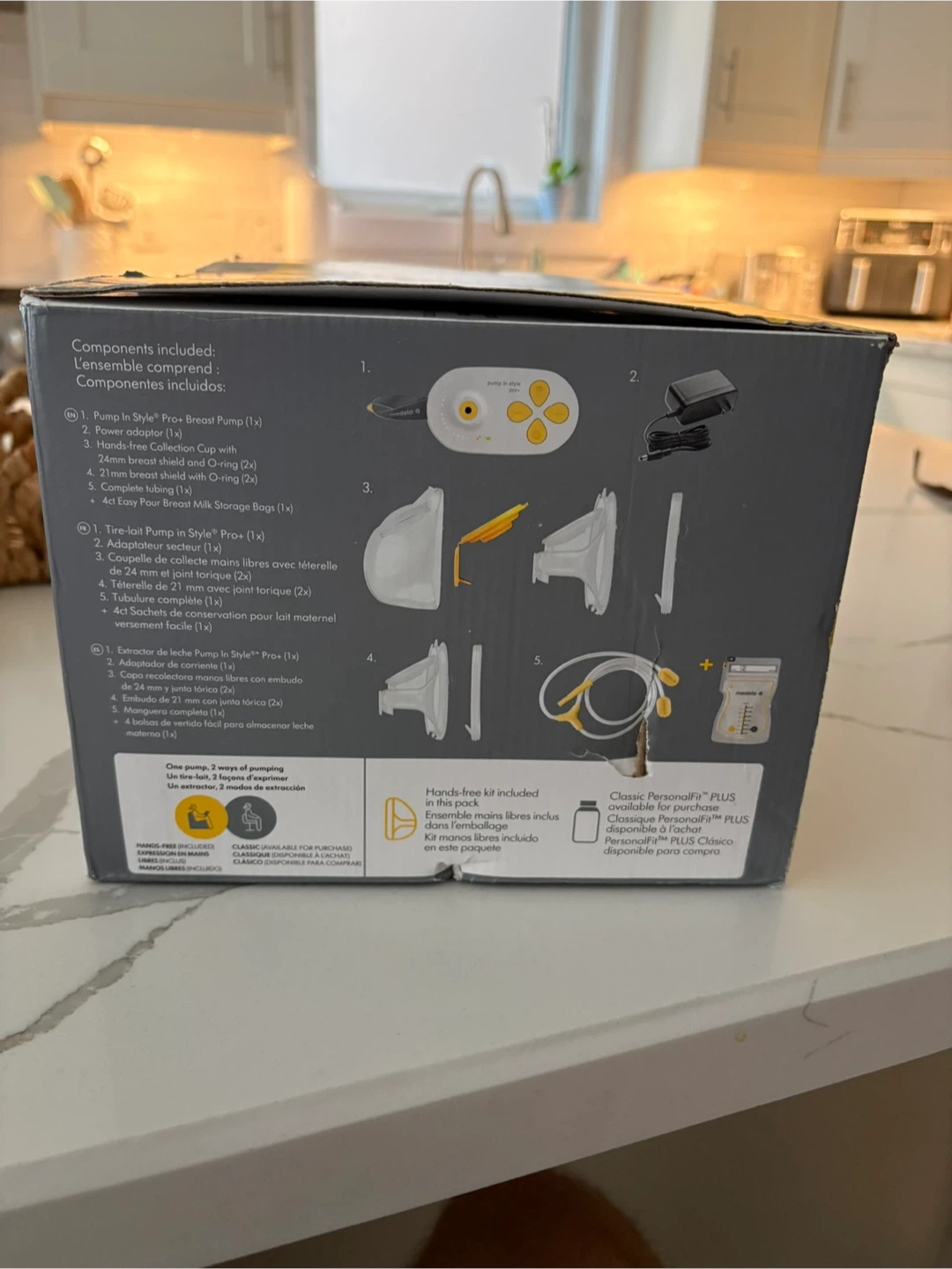 NEW Medela Pump In Style Pro+ Hands-Free Breast Pump - photo 2