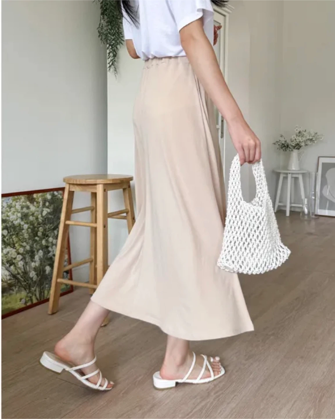Beige Elastic Waist Midi Skirt