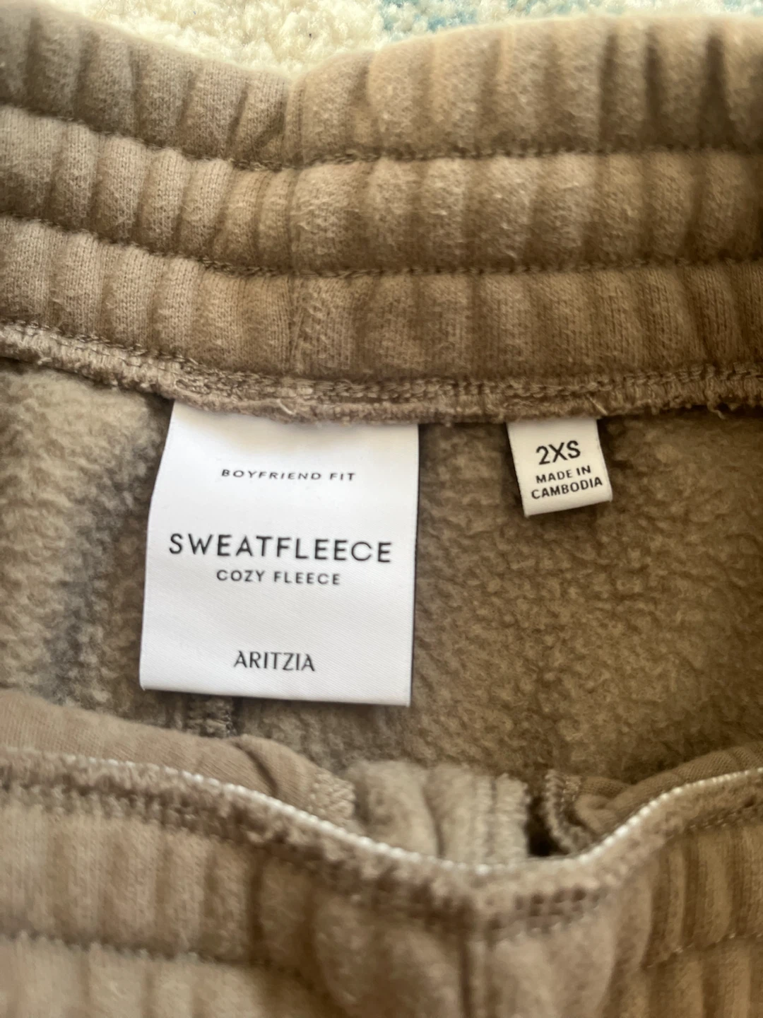 Aritzia Sweatfleece Boyfriend Shorts - 2XS - photo 2